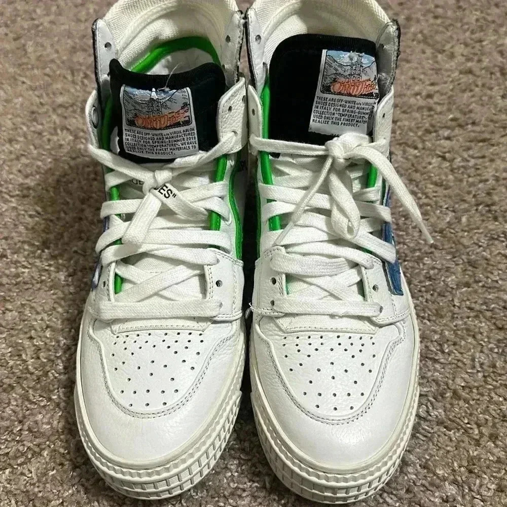 Off-White - Picture 3 of 11
